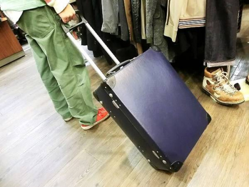 シューズ・バッグのアタッシュケース