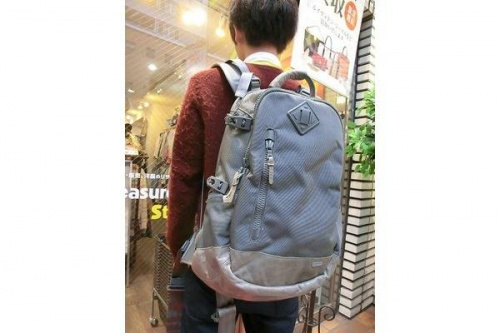 ビズビムのバックパック