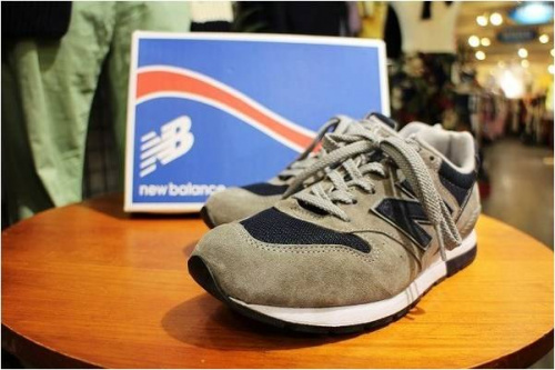 ニューバランスの996