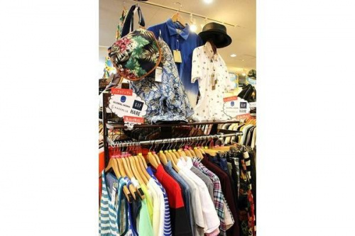 レイジブルーのハレ