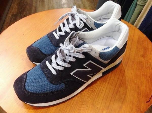 ニューバランス