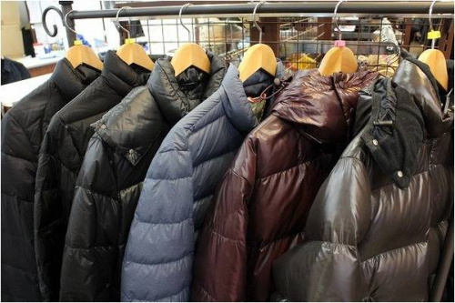 ダウンジャケット