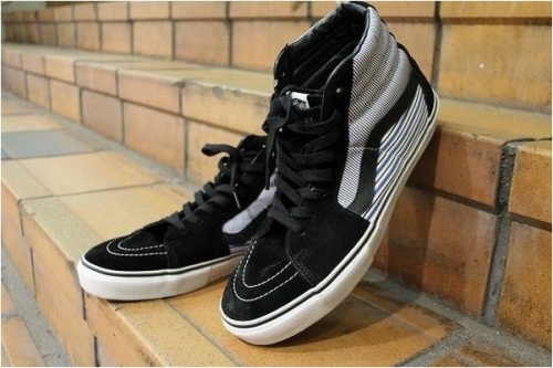 シュプリームのヴァンズ