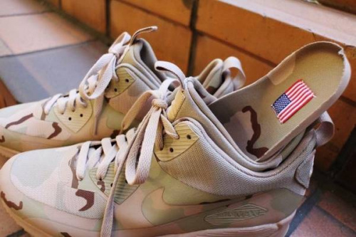 カモフラージュ