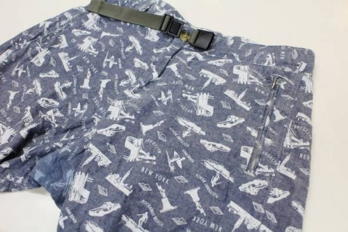 オーバーハングショーツ