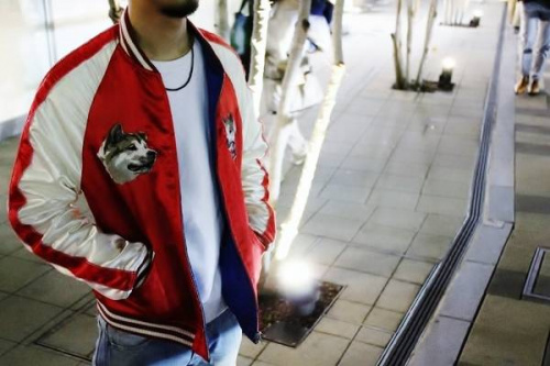 スカジャンの調布