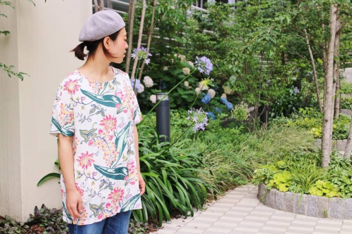 BEAMSのアロハシャツ