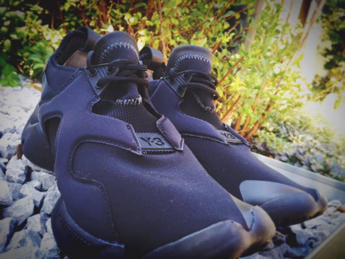 スニーカーのリサイクルショップ