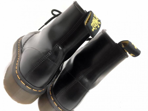 ブーツのリサイクルショップ