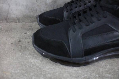 シューズ・バッグのスニーカー