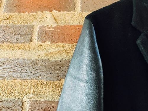 チェスターコートのパーカー