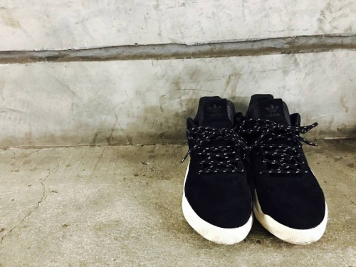 シューズ・バッグのスニーカー