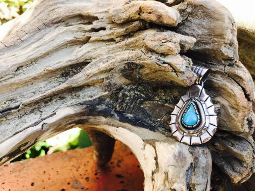 ネックレスのインディアンジュエリー