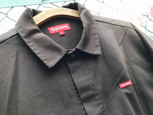 ジャケットのシュプリーム