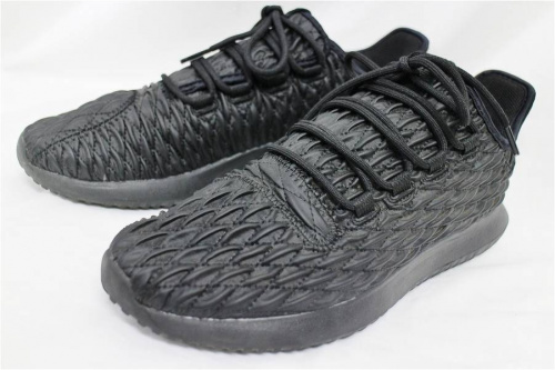 シューズ・バッグのスニーカー