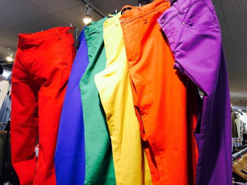 古着のボトムス