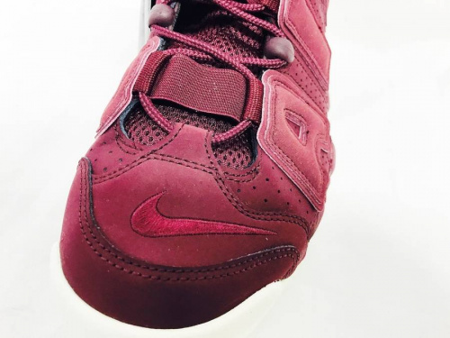 スニーカーのNIKE