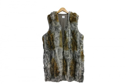 トップスのファーベスト