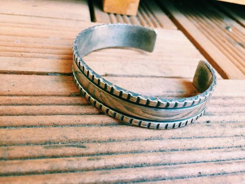 バングルのインディアンジュエリー