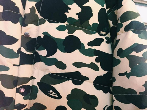 猿迷彩のグースダウン