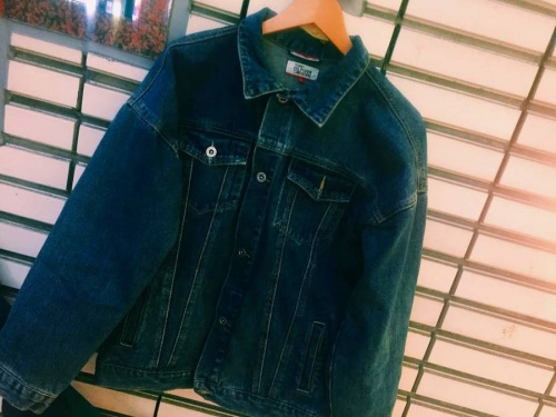 TOMMYのスウェット