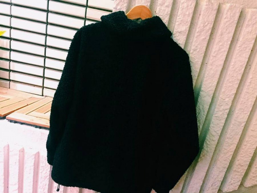 フリースのWILDTHINGS