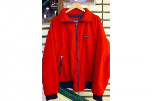 トップスのジャケット