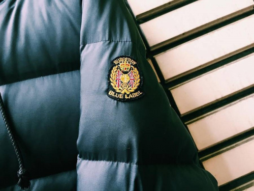 ダウンジャケットの古着