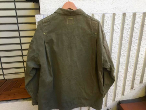 吉田カバンのジャケット