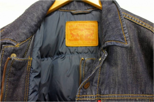 Levi'sのダウンデニムジャケット