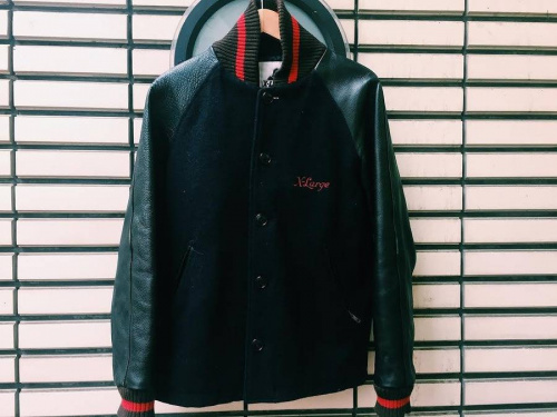 X-LARGEのストリート