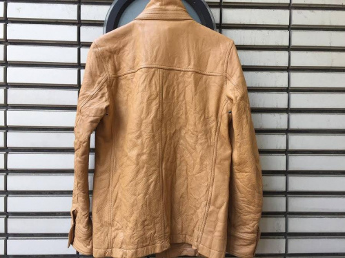 サファリジャケットの古着