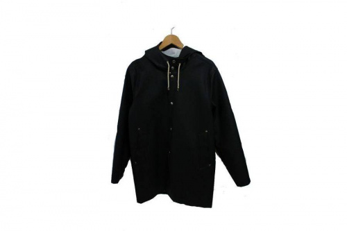 トップスのレインコート