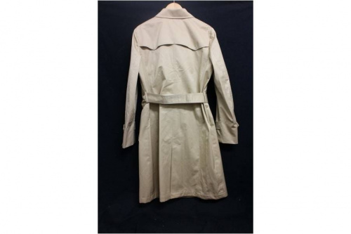 トレンチコートの23区