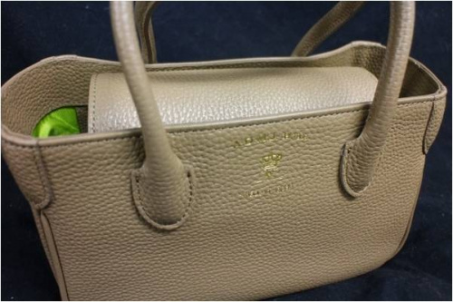 レディースのシューズ・バッグ