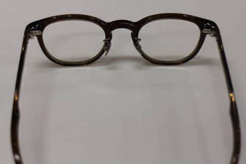 調布古着の伊達眼鏡