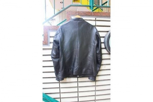 ライダースジャケットの京王線