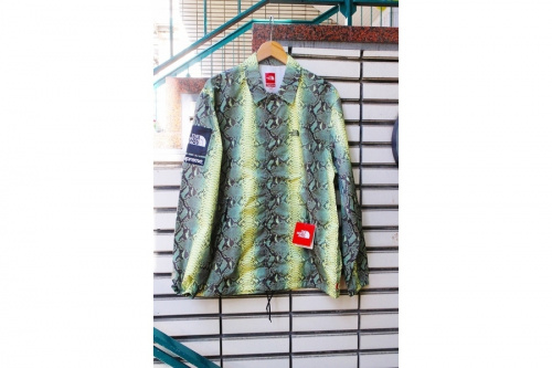 SUPREME × THE NORTH FACEの古着買取