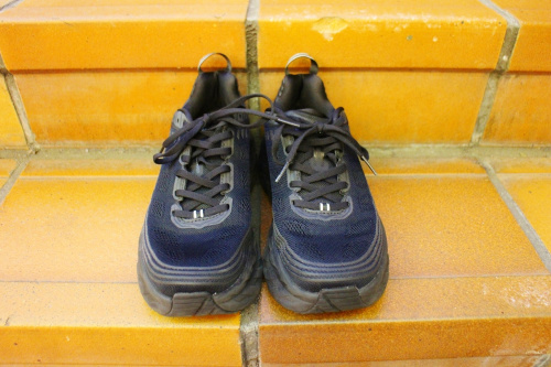 買取案内のHOKAONEONE