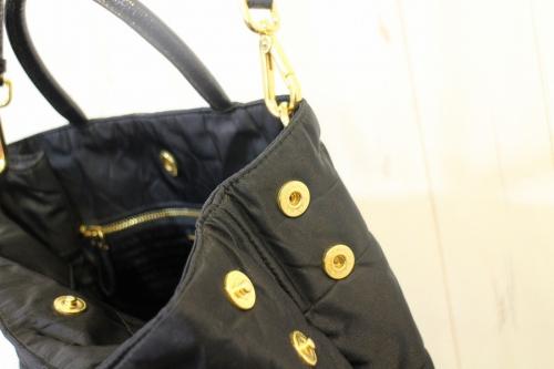 キルティングショルダーのバッグ