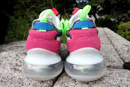 ナイキのNIKE AIR MAX 720 OBJ