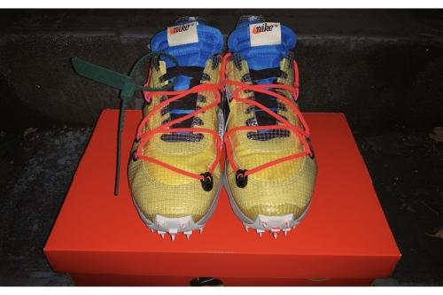 ナイキ×オフホワイトのWMNS VAPOR STREET