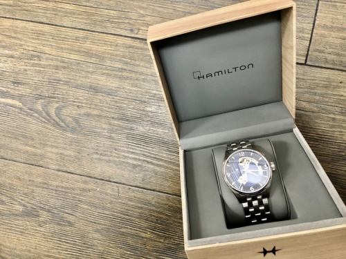 ビジネスアイテムのHAMILTON
