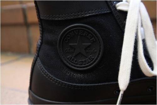 スニーカーのCONVERSE