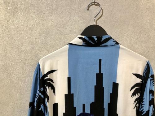 ワコマリアのオープンカラーシャツ