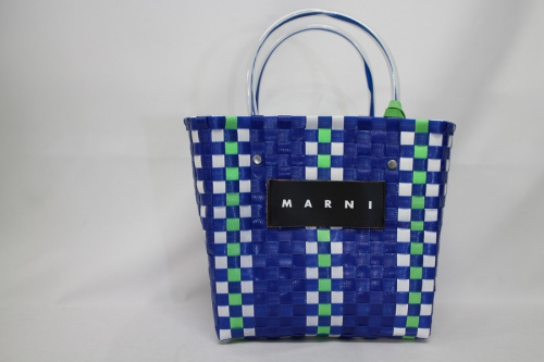 ラグジュアリーブランドのMARNI