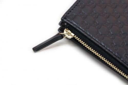 グッチの2つ折り財布