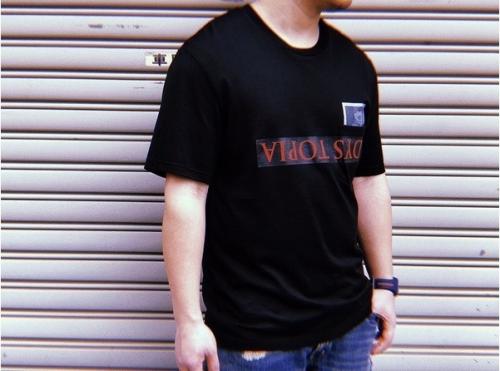 クリスチャンダダのUTOPIA DYS TOPIA T-SHIRT