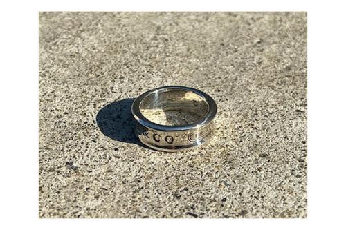 ティファニーのリング