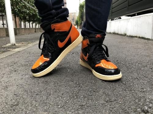 ナイキのAIR JORDAN 1